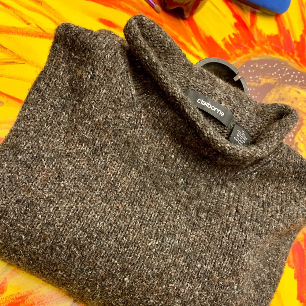 Sweater - Picture 3 of 3